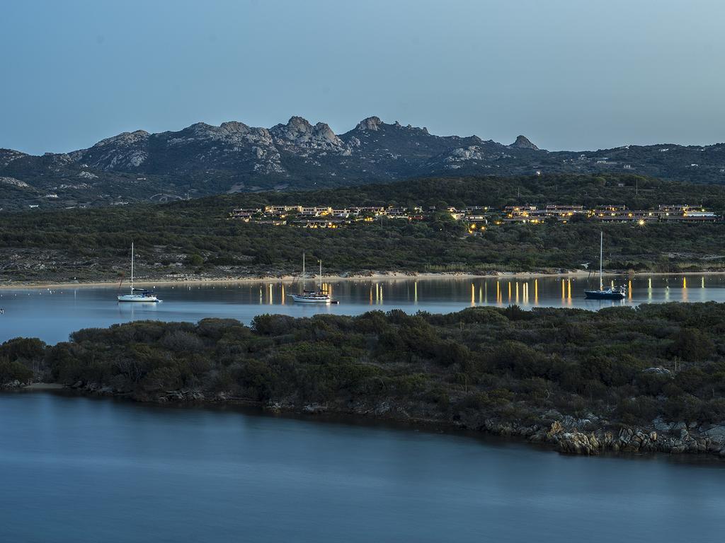 מלון דירות Cala Petralana